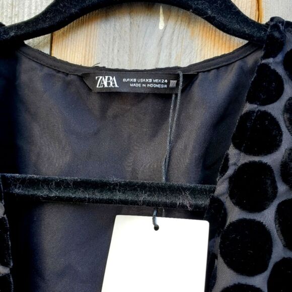 New Zara Velvet Polka Dot Party Holiday Mini Dress Size XS - Picture 4 of 4
